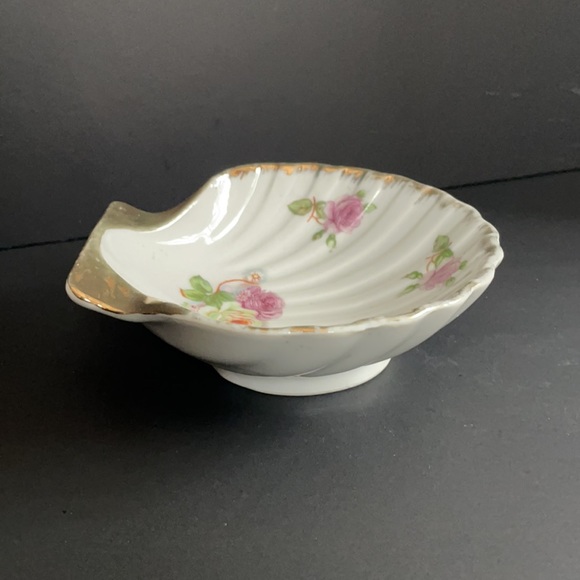 Vintage Berkshire China Occupied Japan Porcelain Shell Shaped Trinket Dish - Picture 3 of 6